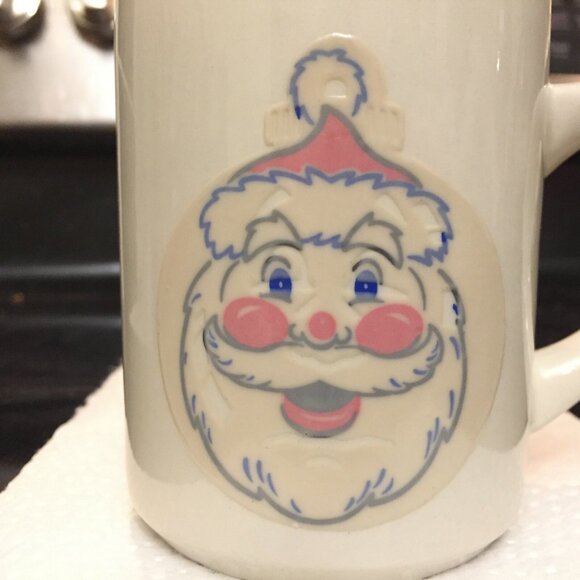 DENNY’S Restaurant coffee cup mug Heat Activated Christmas Ornament & Santa Face - Picture 1 of 6